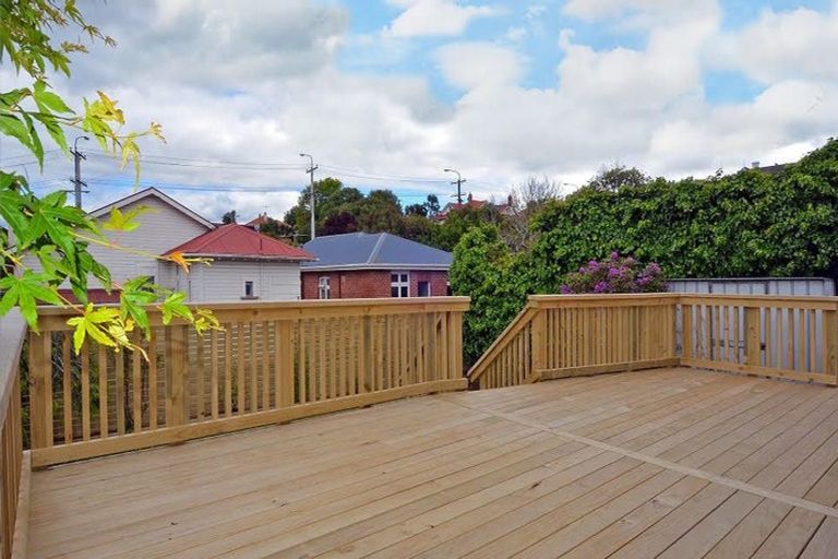 Photo of property in 1 Elliot Street, Andersons Bay, Dunedin, 9013