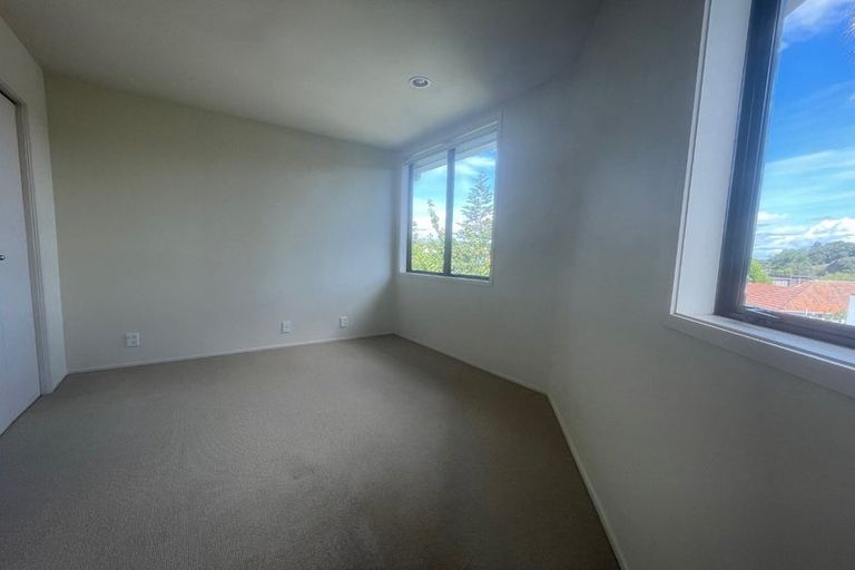 Photo of property in 14/50 Livingstone Street, Westmere, Auckland, 1022