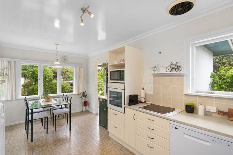 Photo of property in 227 Rangiuru Road, Otaki, 5512