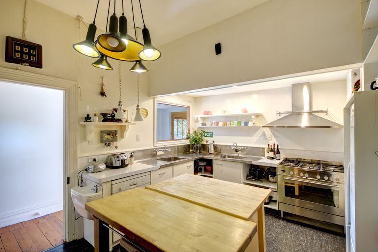 Photo of property in 3 Peel Street, Mornington, Dunedin, 9011