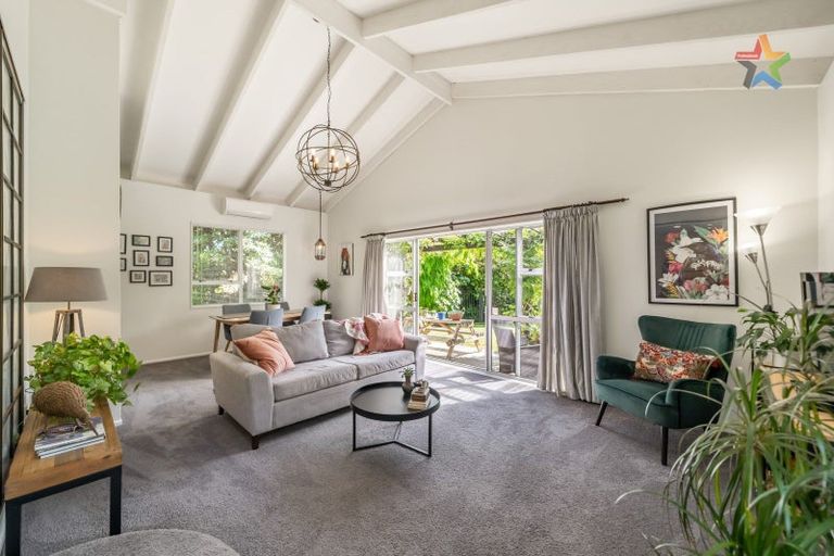 Photo of property in 115 Manuka Street, Stokes Valley, Lower Hutt, 5019