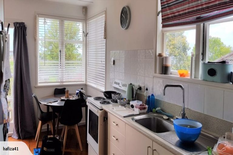 Photo of property in 12a Bernard Street, Tauranga South, Tauranga, 3112