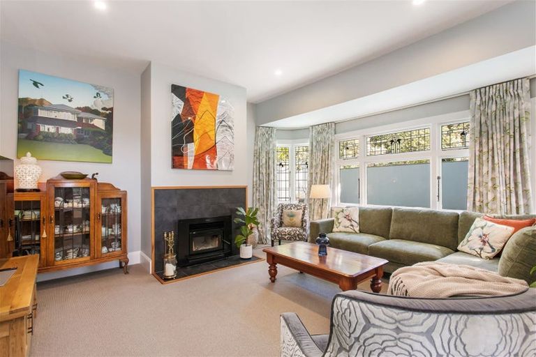 Photo of property in 2 Gwynfa Avenue, Cashmere, Christchurch, 8022