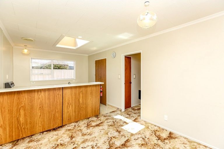 Photo of property in 67 Wallace Place, Westown, New Plymouth, 4310