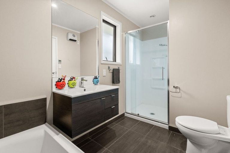 Photo of property in 3 Lakeside Terrace, Omokoroa, 3114