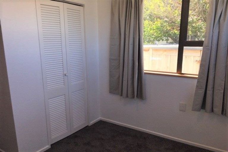 Photo of property in 2 Hewson Crescent, Otaki Beach, Otaki, 5512