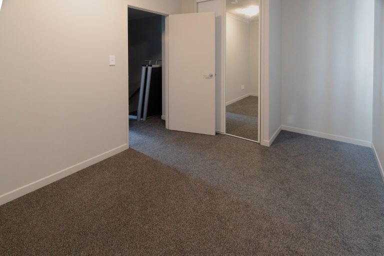 Photo of property in 24/8 Carolina Place, Albany, Auckland, 0632