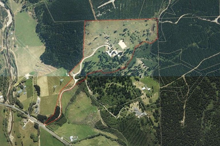 Photo of property in 526 Three Mile Hill Road, North Taieri, Mosgiel, 9092