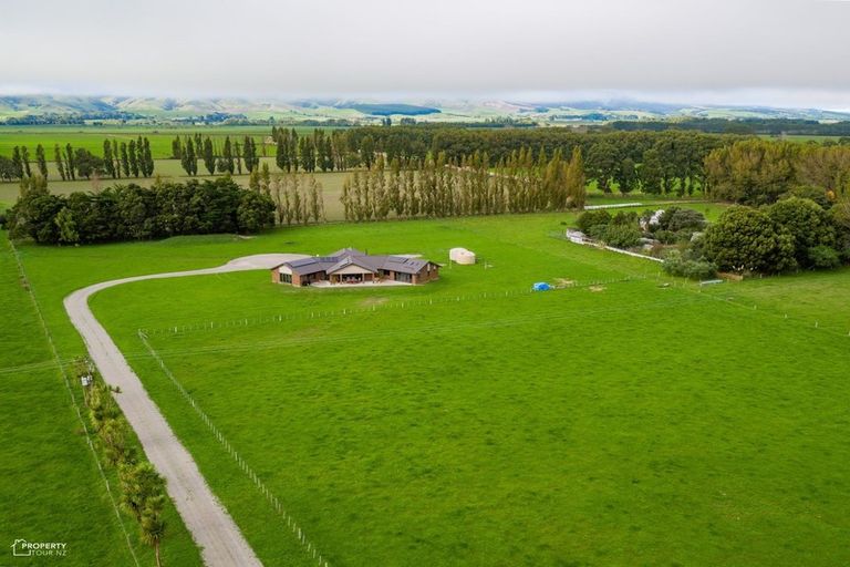 Photo of property in 1511 Kahutara Road, Kahutara, Featherston, 5772