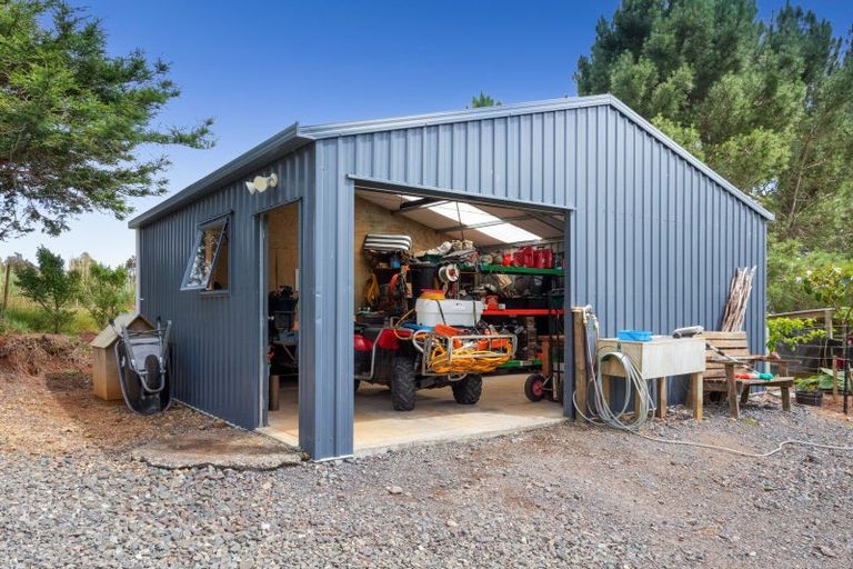 Photo of property in 646 Pungaere Road, Waipapa, Kerikeri, 0295