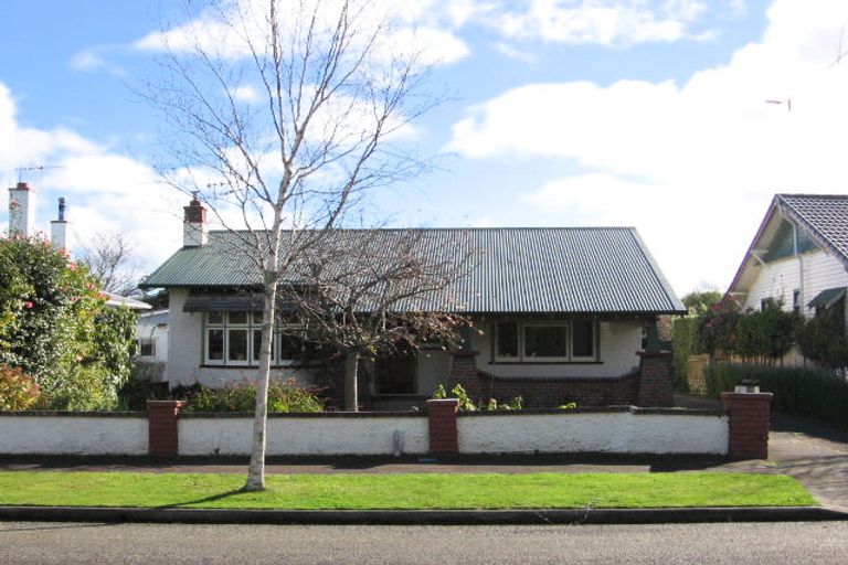 Photo of property in 22 Miro Street, Takaro, Palmerston North, 4410