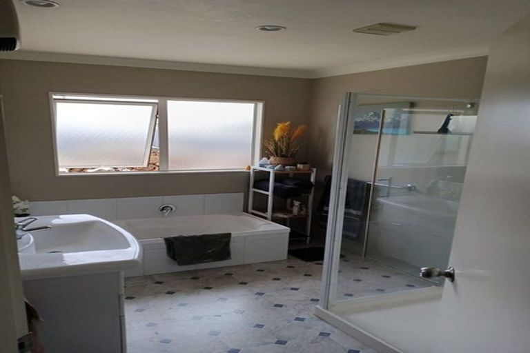 Photo of property in 8a Merton Crescent, Pirimai, Napier, 4112