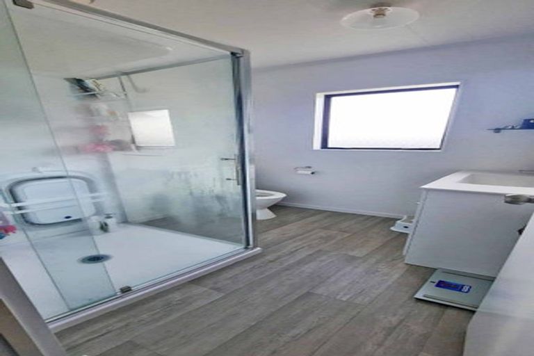 Photo of property in 6 Taksan Place, Pukete, Hamilton, 3200