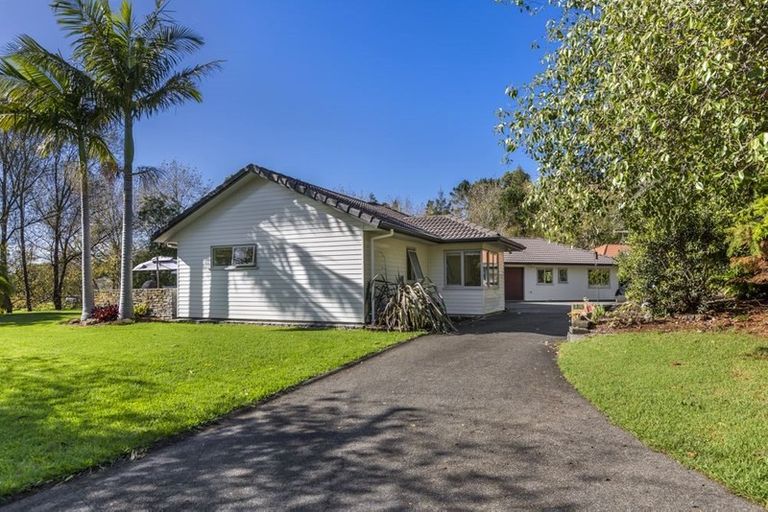 Photo of property in 7c Hobbs Road, Matakatia, Whangaparaoa, 0930