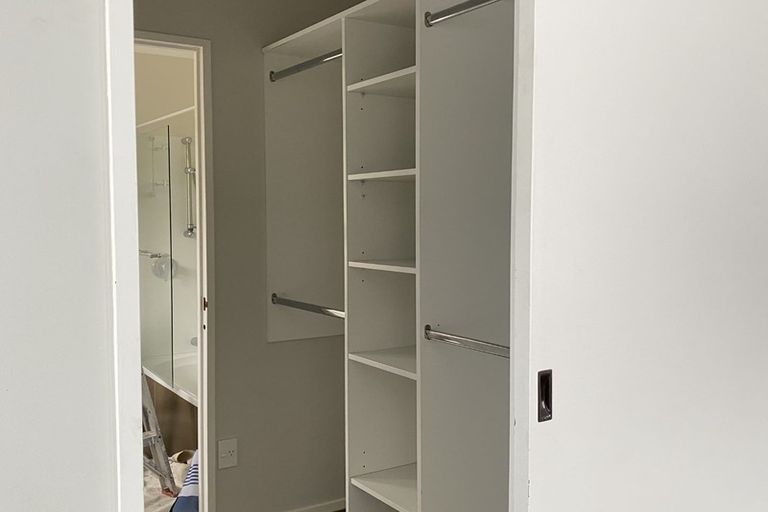 Photo of property in 22 Gosford Drive, Botany Downs, Auckland, 2010