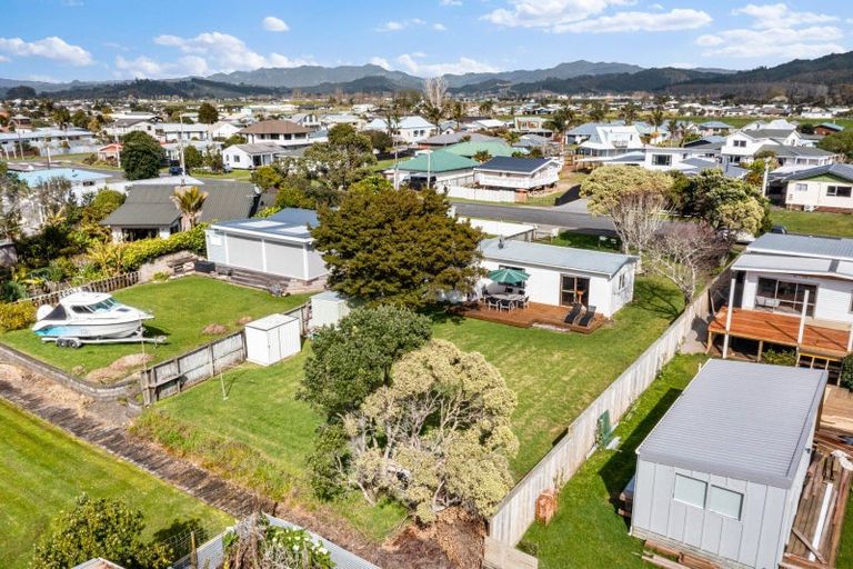 Photo of property in 215 Cook Drive, Whitianga, 3510