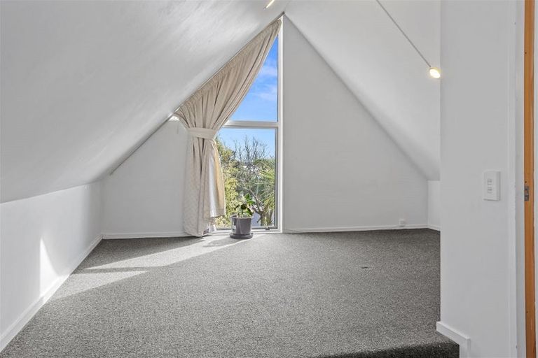 Photo of property in 4/86 Brockworth Place, Riccarton, Christchurch, 8011