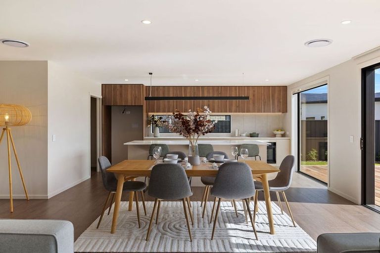 Photo of property in 21 Alpha Street, Cromwell, 9310