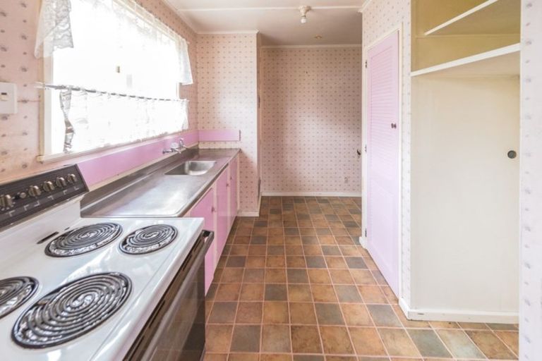 Photo of property in 38 Harper Street, Gonville, Whanganui, 4501