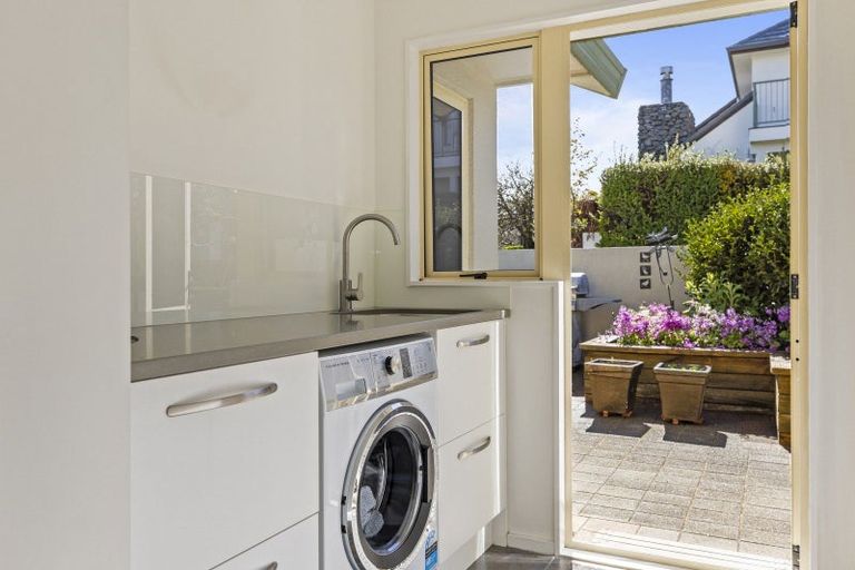 Photo of property in 2/50 Logan Avenue, Wharewaka, Taupo, 3330