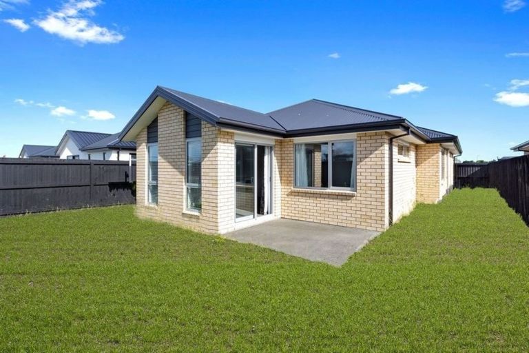 Photo of property in 58 Horoeka Street, Russley, Christchurch, 8042