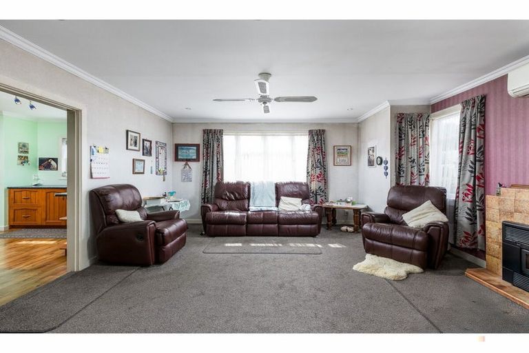 Photo of property in 108 Shearman Street, Waimate, 7924