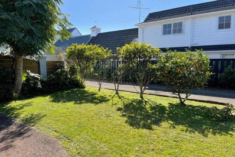 Photo of property in 2/13 Saltburn Road, Milford, Auckland, 0620
