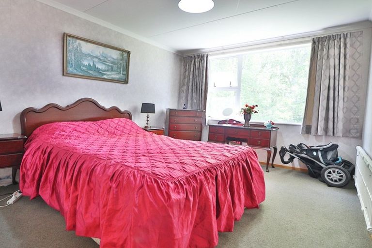 Photo of property in 19 Mitre Street, Gore, 9710