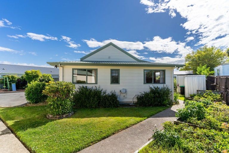 Photo of property in 64 Perth Street, Mosgiel, 9024