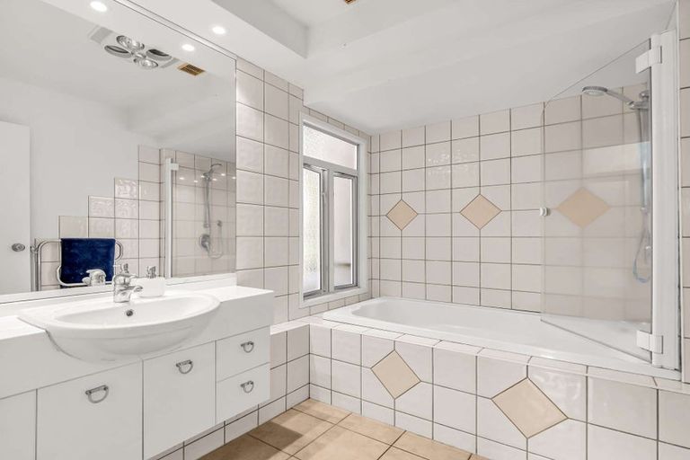 Photo of property in 34 Totara Avenue, Pukekohe, 2120