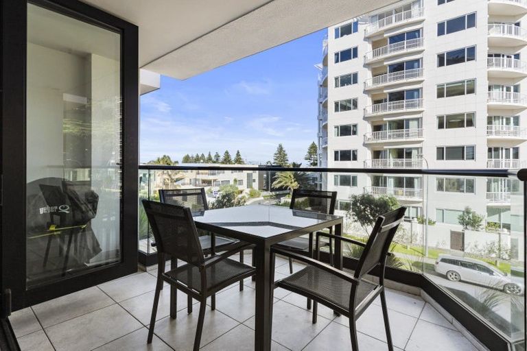 Photo of property in 24/11p Maunganui Road, Mount Maunganui, 3116