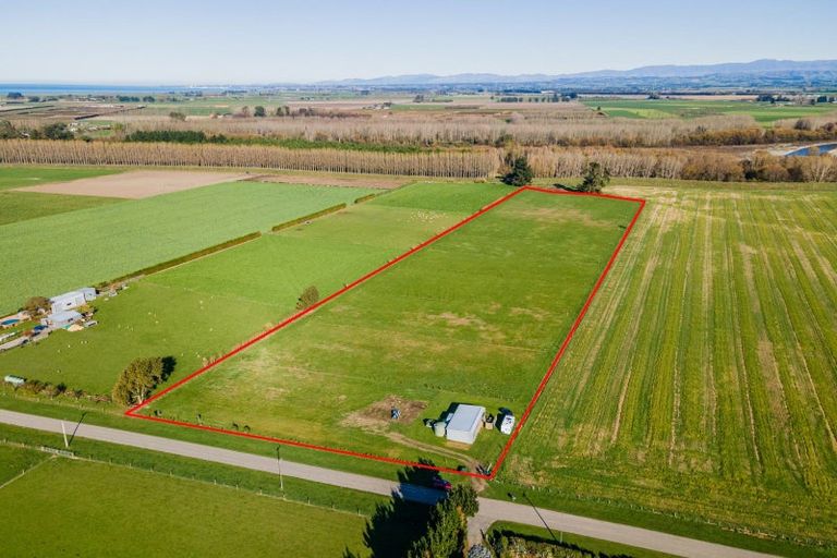 Photo of property in 157 Orakipaoa Island Road, Milford, Temuka, 7986