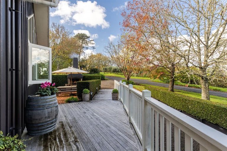 Photo of property in 18 Beacon Road, Riverhead, Albany, 0793