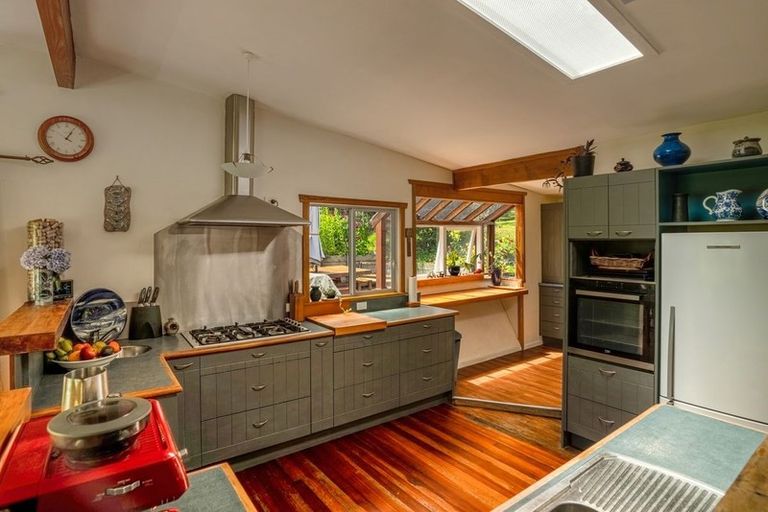 Photo of property in 38 Matai Road, Raumati South, Paraparaumu, 5032