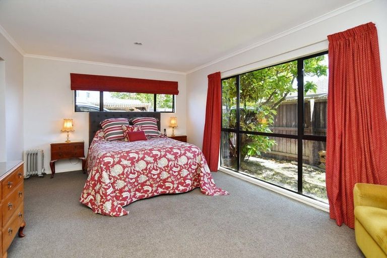 Photo of property in 43 West Belt, Rangiora, 7400