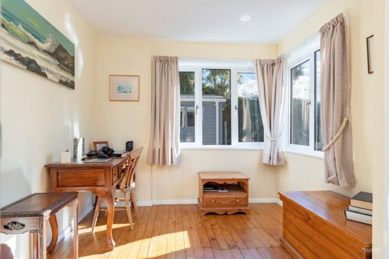 Photo of property in 246 Plateau Road, Te Marua, Upper Hutt, 5018