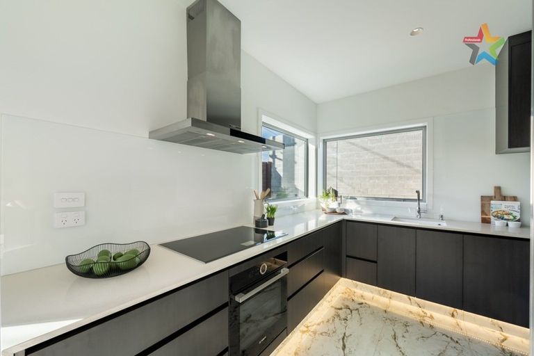 Photo of property in 3 Burnham Street, Petone, Lower Hutt, 5012