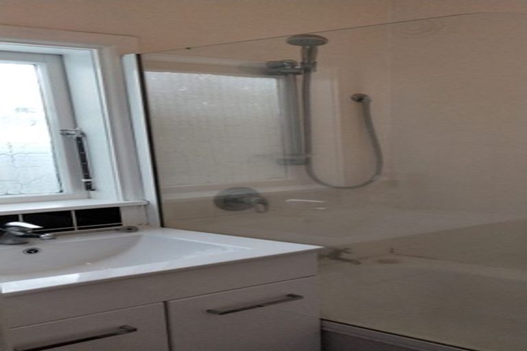 Photo of property in 8 Evelyn Street, Eden Terrace, Auckland, 1021