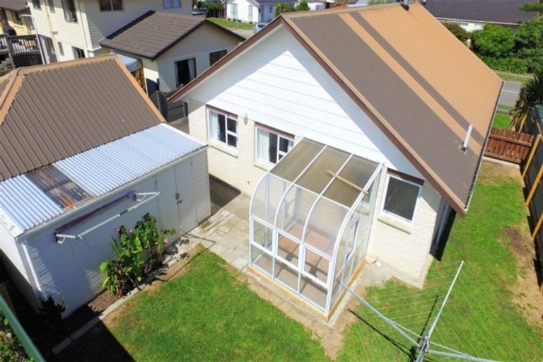 Photo of property in 37 Rimu Street, Levin, 5510