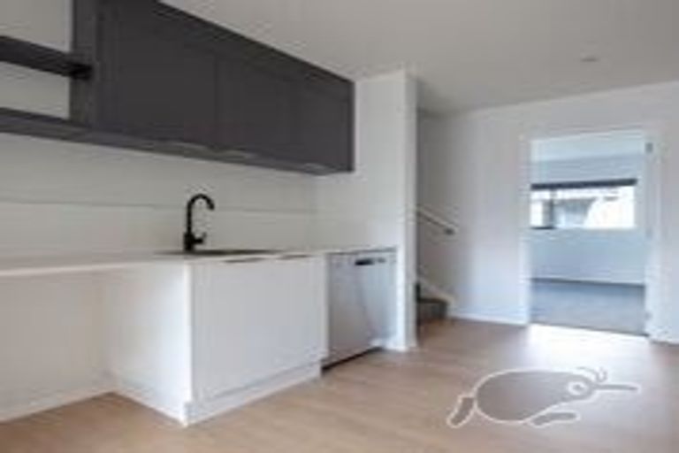 Photo of property in 38 Miro Street, Mount Maunganui, 3116