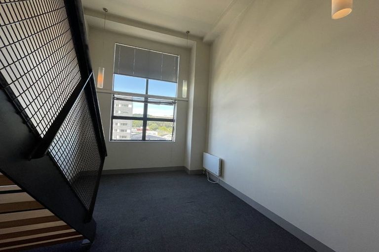Photo of property in Urbane Apartments, 38/29 Webb Street, Mount Cook, Wellington, 6011