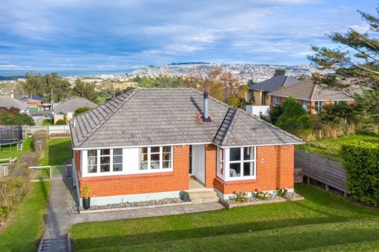 Photo of property in 2 Ballantyne Street, Waverley, Dunedin, 9013