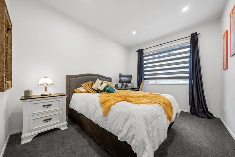 Photo of property in 4 Peter Bourne Drive, Pokeno, 2402