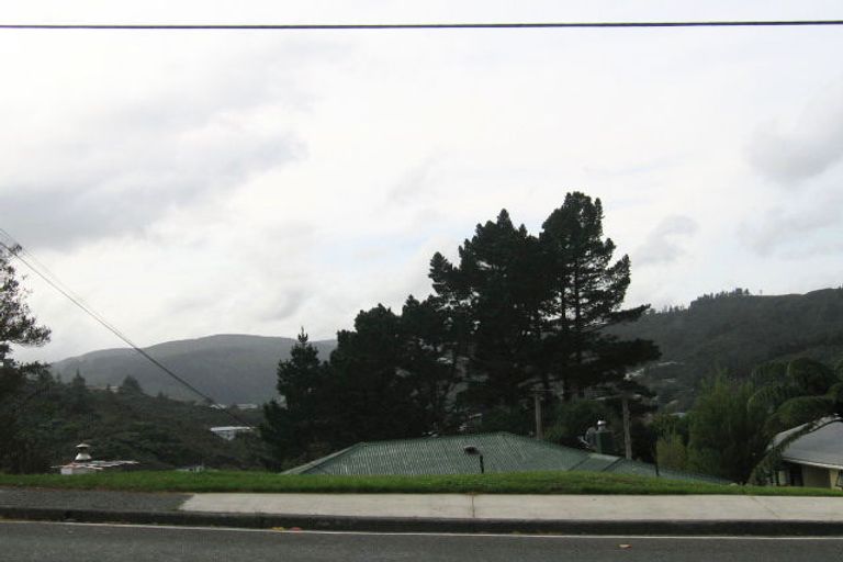 Photo of property in 42 Logie Street, Stokes Valley, Lower Hutt, 5019