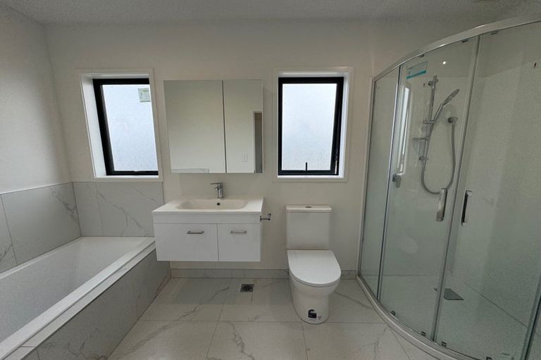 Photo of property in 4 Kaitiaki Drive, Clarks Beach, 2122