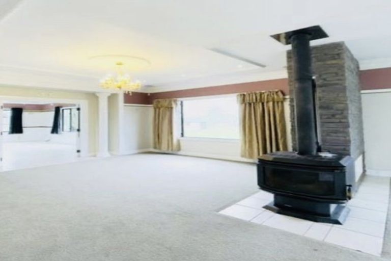 Photo of property in 320 Fitzgerald Road, Drury, 2577