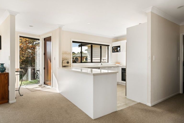 Photo of property in 3 Hanwood Way, Pyes Pa, Tauranga, 3112