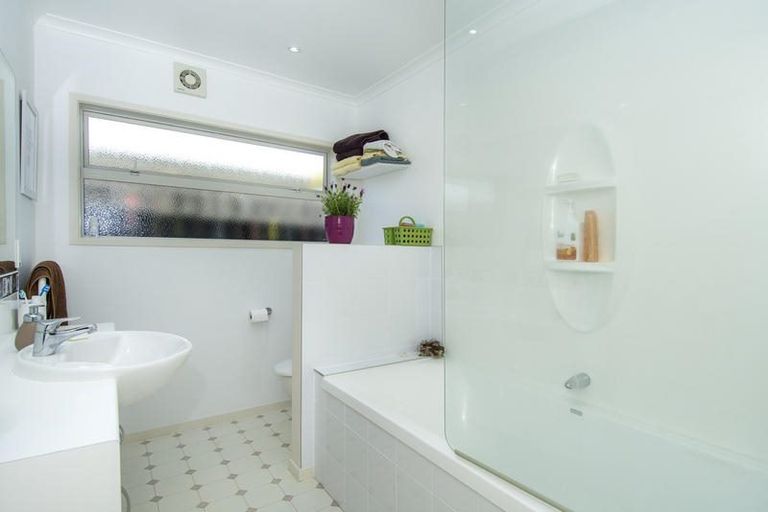 Photo of property in 6b Longwood Lane, Otumoetai, Tauranga, 3110