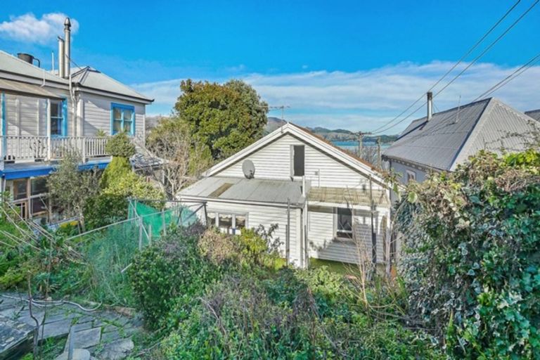 Photo of property in 30 Winchester Street, Lyttelton, 8082