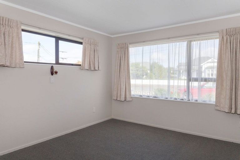 Photo of property in 18 Victoria Avenue, Dannevirke, 4930